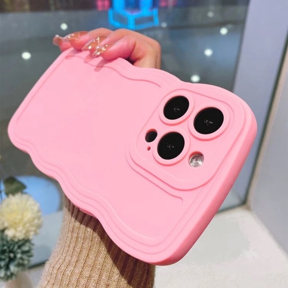 Pink wavy frame case - Picture 3 of 6